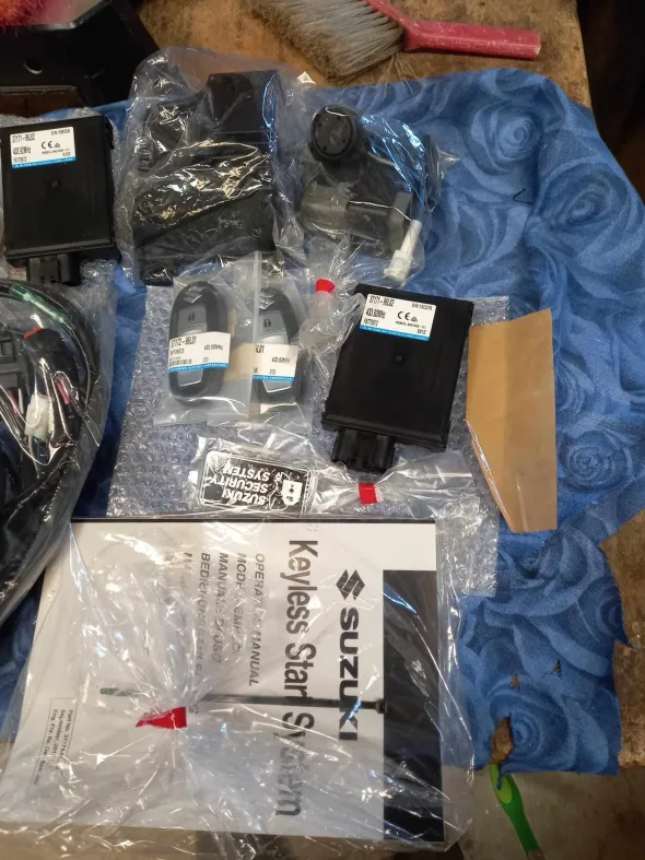 sistema di avviamento senza chiave Suzuki
