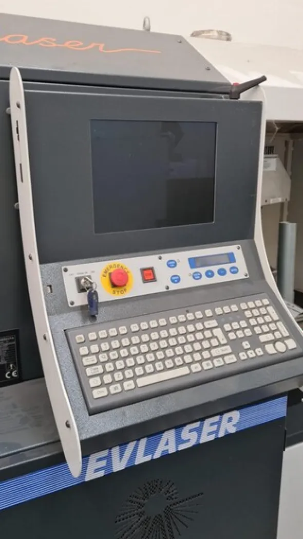 6#6911 Sistema di marcatura laser