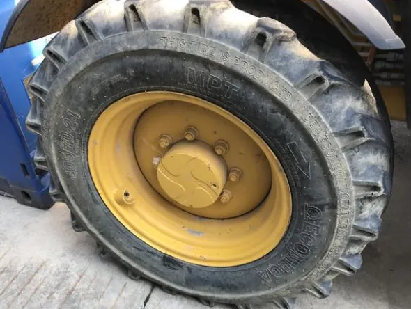1#4448 Sollevatore telescopico fisso KOMATSU WH613