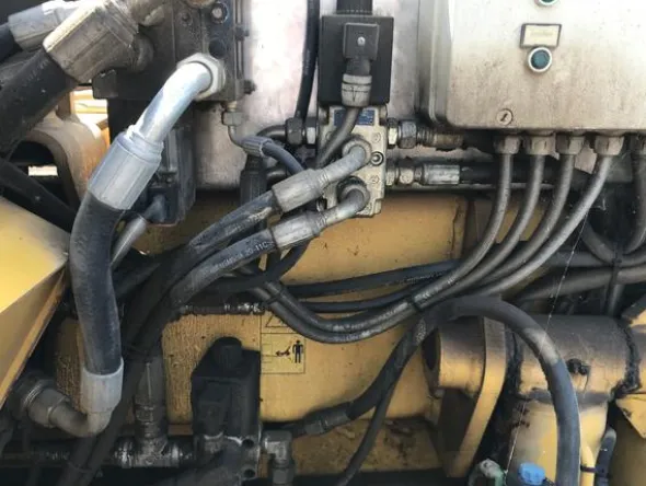 1#4448 Sollevatore telescopico fisso KOMATSU WH613