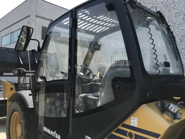 1#4448 Sollevatore telescopico fisso KOMATSU WH613