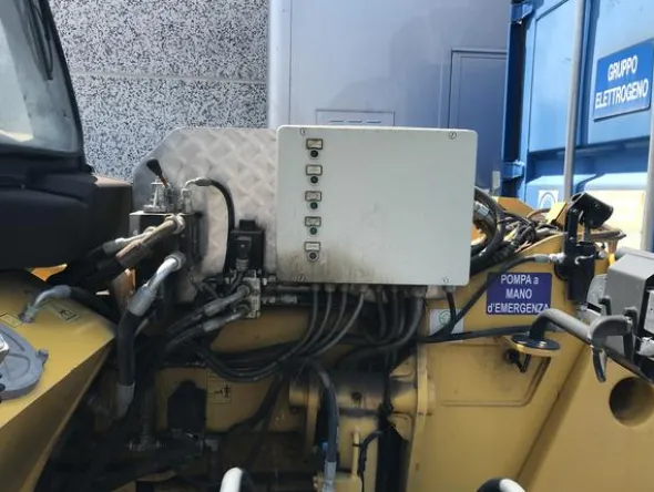 1#4448 Sollevatore telescopico fisso KOMATSU WH613