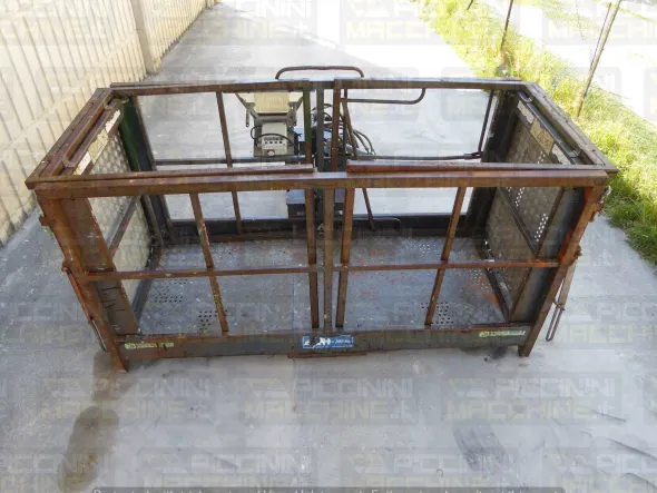 Sollevatore telescopico girevole Merlo Roto 45.21MCSS