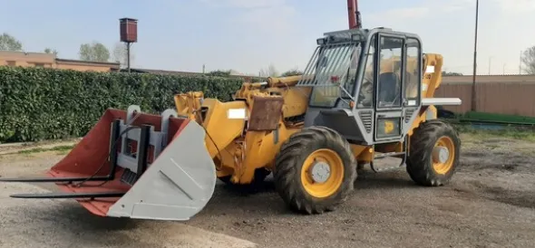 11#6843 Sollevatore telescopico JCB