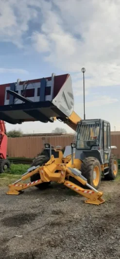 11#6843 Sollevatore telescopico JCB