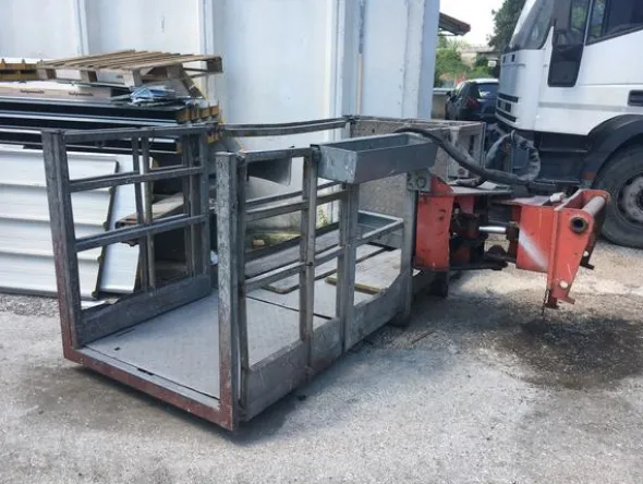 1#3222 Sollevatore telescopico Manitou Mrt 21.45 turbo completo di forche