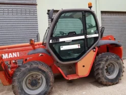 40#2895 Sollevatore telescopico Manitou