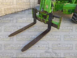 Sollevatore telescopico Merlo P38.13