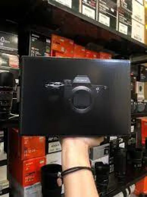 Sony Alpha 7 IVFotocamera mirrorless full-frame