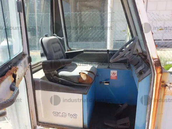 9#9222 Spazzatrice Eurocab e Tennant