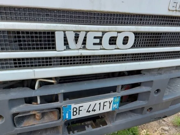 7#6803 Spazzatrice Farid Johnson 6mc Iveco
