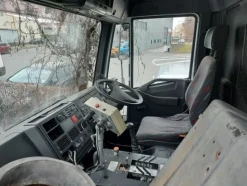 52#6803 Spazzatrice Iveco