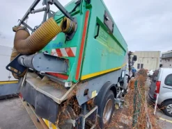 52#6803 Spazzatrice Iveco