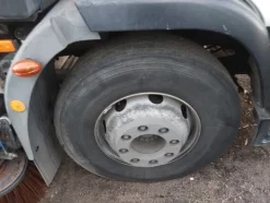 45#7528 Spazzatrice Iveco