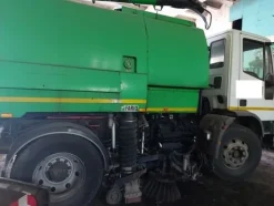 4#6803 Spazzatrice Iveco Johnstone fj600