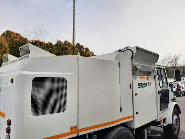 Spazzatrice meccanica Sicas 4000