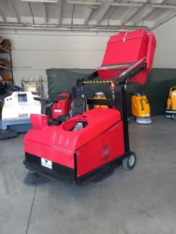 Spazzatrice motoscopa RCM Otto E Top