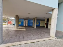 #25624 Stabile in Posizione Strategica e Visibile a Ravenna