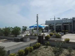 #23058 Stabilimento balneare ristorante con ampio parcheggio
