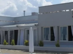 #23058 Stabilimento balneare ristorante con ampio parcheggio