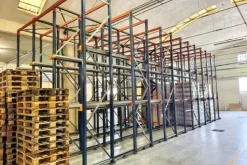 #2537245 Stabilimento enologico con beni strumentali