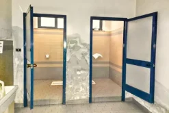 #2515003 Stabilimento produttivo con ampio piazzale