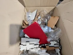 5#6786 Stampante ad inchiostri Roland e lotto di materie semilavorate e packacing