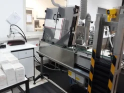 23#3675 Stampante getto d'inchiostro VideoJet e cappa chimica Airone S