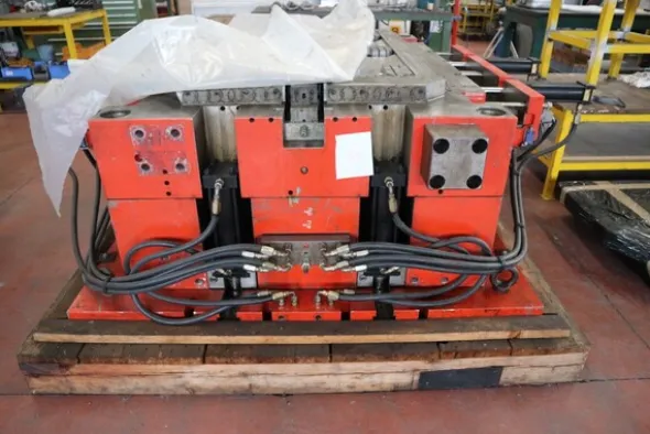 47#5528 Stampi per pallet