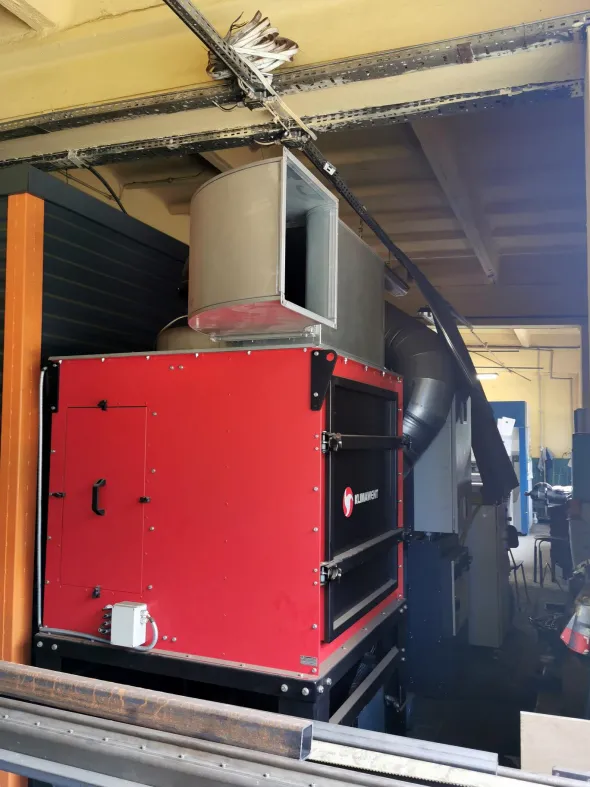 Stazione robotica per taglio e saldatura laser FANUC