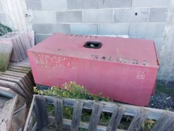 2#7267 Stock di attrezzature dismesse e materiale ferroso