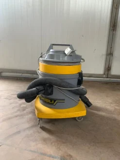 Stock di attrezzature per impresa di pulizie