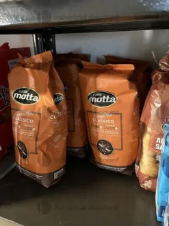 1#9629 Stock di bibite analcoliche caffè birre acque minerali succhi di frutta