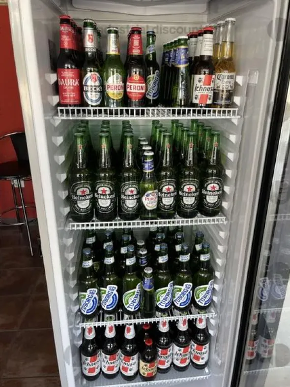1#9629 Stock di bibite analcoliche caffè birre acque minerali succhi di frutta