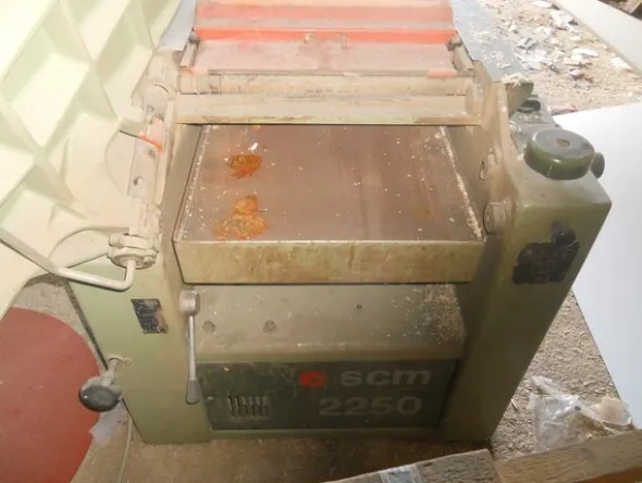 42#6304 Stock di macchinari per la lavorazione del legno