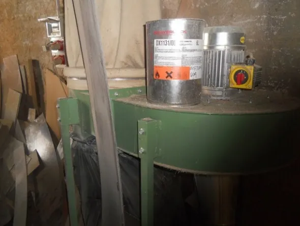 42#6304 Stock di macchinari per la lavorazione del legno