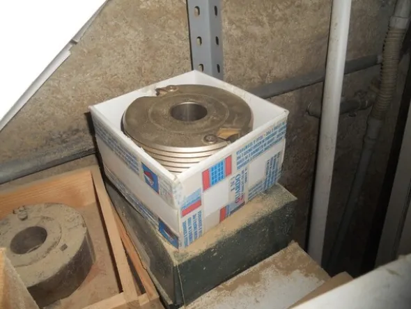 42#6304 Stock di macchinari per la lavorazione del legno
