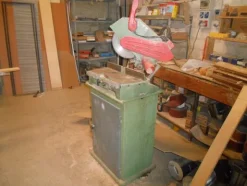 42#6304 Stock di macchinari per la lavorazione del legno