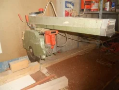 42#6304 Stock di macchinari per la lavorazione del legno