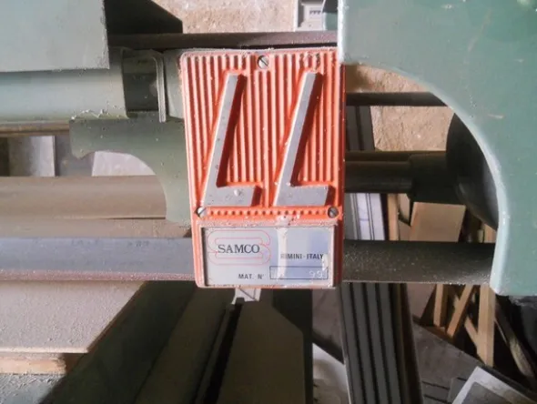 42#6304 Stock di macchinari per la lavorazione del legno