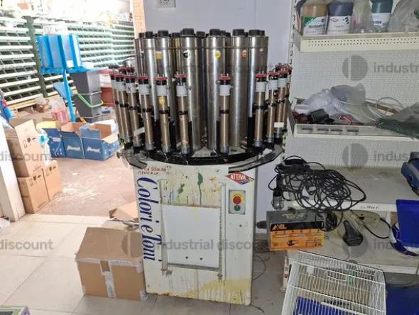 15#10037 Stock di prodotti per ferramenta