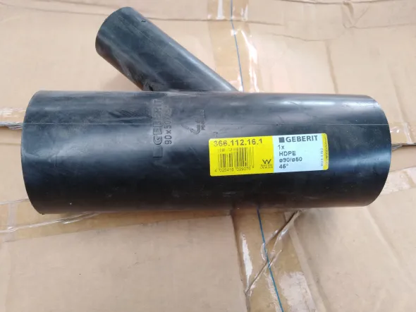 Stock di raccorderia nuova in Polietilene