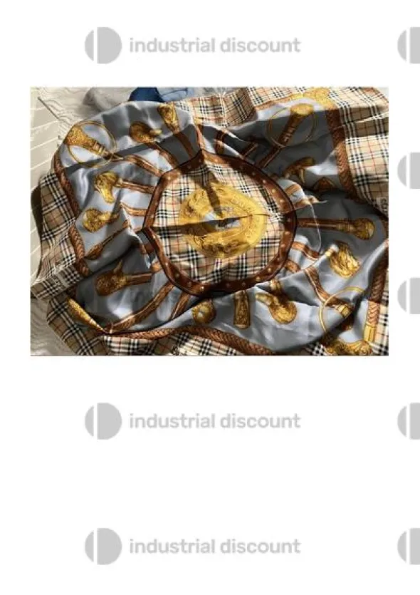 108#8837 Stock foulard e cravatte Hermès e altri brand