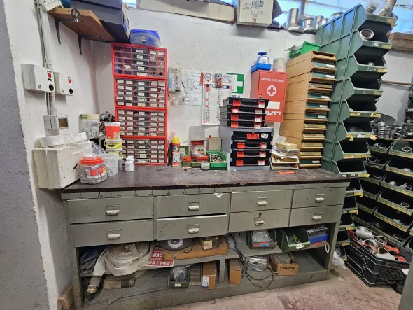 STOCK macchinari materiale vario termoidraulico edile