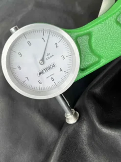 Stock pellame ovino colore Nero per export