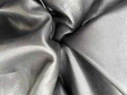 Stock pellame ovino colore Nero per export