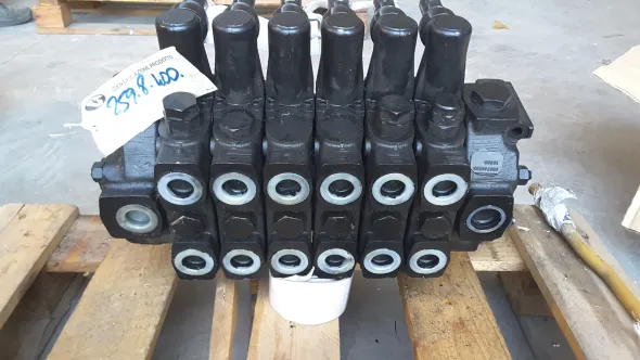 Stock ricambi Venieri