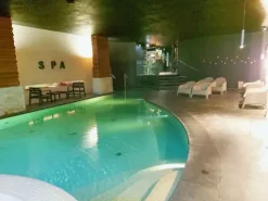 #23093 Struttura alberghiera con attività avviata