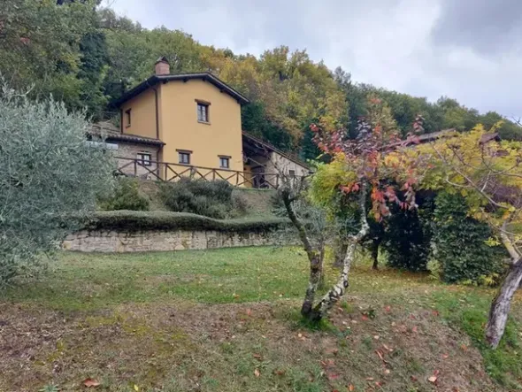 #15016 Struttura ricettiva con centro benessere e campo da golf