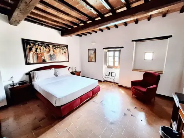 #15016 Struttura ricettiva con centro benessere e campo da golf